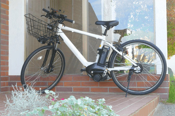 家の前に置いた自転車